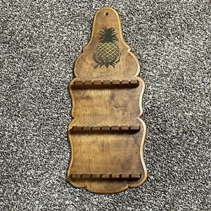 Vintage Wooden Souvenir Spoon Collector Wall Rack Display Holder Holds 18 Spoons - Picture 1 of 8