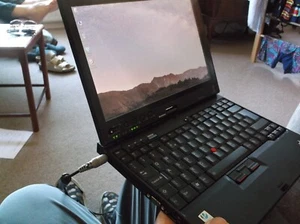 Thinkpad X200T Tablet Laptop 1.86 GHz Dual Core 4GB RAM 128GB SSD - W7 Pro !! - Picture 1 of 18