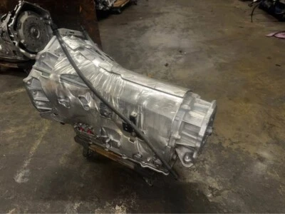 Sierra Yukon Silverado Escalade 2022 2023 transmisión 4x4 5,3 L 24297326 2 k millas Foto 1 de 4