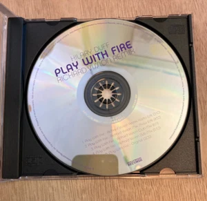 SELTENE ELEKTRONISCHE CD - HILARY DUFF Paly With Fire Richard Vision Remix PROMO! - Bild 1 von 1