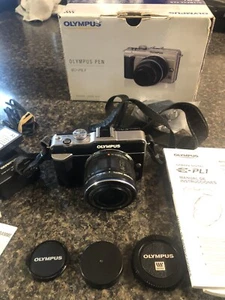 OLYMPUS PEN E-PL1 Digital Camera - Picture 1 of 8