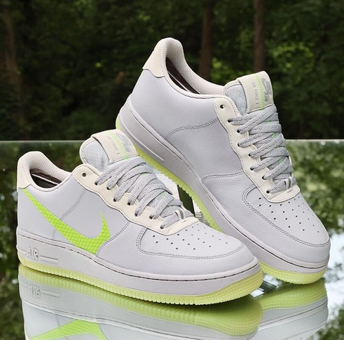 OFF WHITE Nike Air Force 1 Low Volt Swoosh Uomo Taglia 10 Grigio Lupo Personalizzate CD0888 002