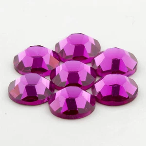 Vintage ss30 Swarovski Flatback Rhinestones FUCHSIA 24pcs Art.2000 30009005 - Picture 1 of 3