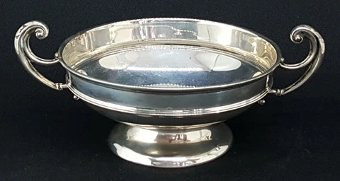 Hallmarked silver vintage Art Deco antique porringer footed bowl - Birmingham Cover