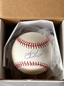 Bucky Dent Signed Official MLB Baseball Auto w/ Cert New York Yankees - Picture 1 of 3