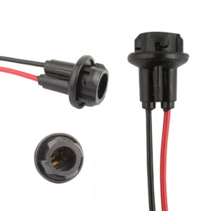 2× T10 194 12V LED Car Wedge Bulbs Holder Adapter Socket Harness Plugs Connector - Picture 1 of 12