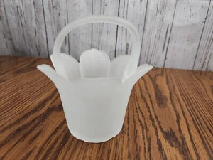 Mikasa White Tulip Design Basket Frosted Glass Handle Fragile 5.5 " tall Beauty! - Picture 1 of 12