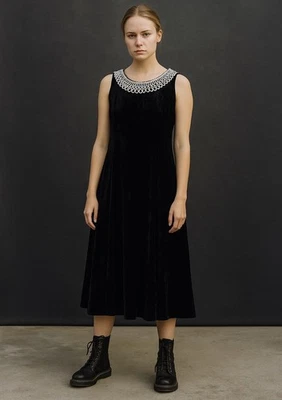 Maxi Vestido De Terciopelo Negro De Colección Para Mujer’s Mediano Cuello Perlado Gótico Capricho Años 90 Oscuro  Foto 1 de 4