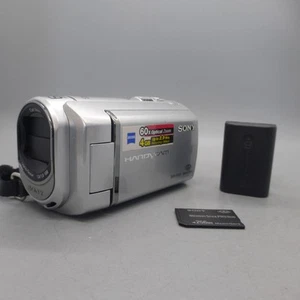 Sony Handycam DCR-SX30E Handheld Hard Drive Camcorder Silver Tested - Picture 1 of 8