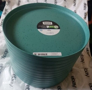12 pcs Mainstays Eco-Friendly Recycled Plastic plate aqua - Picture 1 of 8