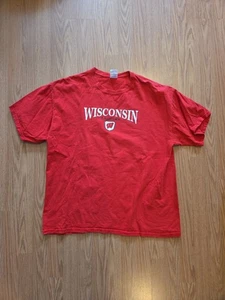 XL Vintage WISCONSIN BADGERS T-shirt - Picture 1 of 11