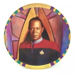 Star Trek: Deep Space Nine Commander Sisko Ceramic Plate 1995 COA BOXED - Picture 1 of 1