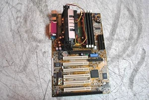 ASUS P3B-F Slot 1 Mainboard Intel Pentium III 450MHz 256MB ohne I/O Shield - Bild 1 von 12
