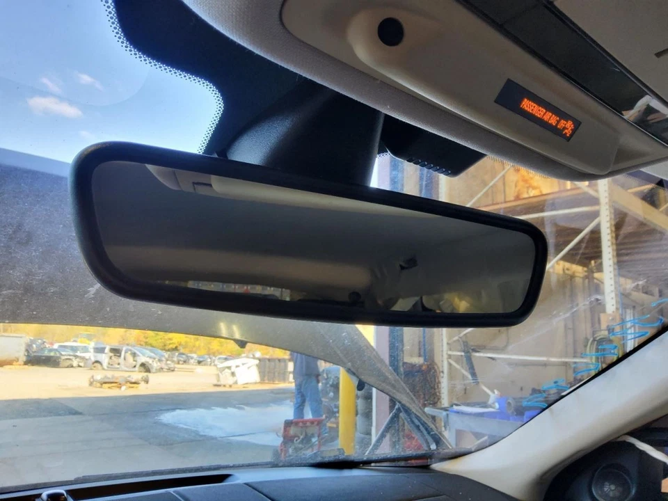 Rear View Mirror Without Garage Door Opener Fits 14-20 RANGE ROVER SPORT 511367 - Image 1 of 1