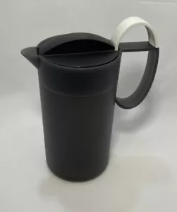 Tupperware Milchaufschäumer Crema Momenti lila 4808 A 500 ml Gray & White New - Picture 1 of 10