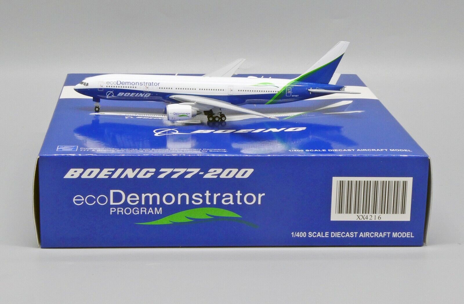 11184円 新作からSALEアイテム等お得な商品満載 777-200 ボーイングカンパニー eco Demonstrator N772ET With Stand 1 200 2021年8月3日発売 JC WINGS 飛行機 模型 完成品 XX2320