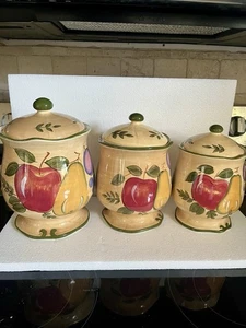 Tendencias para el hogar~Granada~Decoración de frutas~Juego de 3 botes de cocina de cerámica con tapas - Imagen 1 de 4