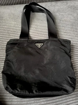 Bolso de Mano PRADA Nylon Cuero Semi Hombro, Negro Foto 1 de 4