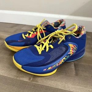 Nike Boys Freak 4 SE Shoes DV3017-400 6Y Blue Kaleidoscope Basketball Sneakers - Picture 1 of 13