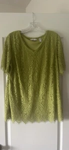 Grünes Spitzentop Damen Größe M Isaac Mizrahi - Bild 1 von 3