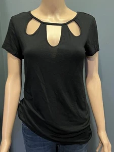 Women's Size Medium JLO Black Keyhole Cut out Short Sleeve t Shirt - Picture 1 of 7