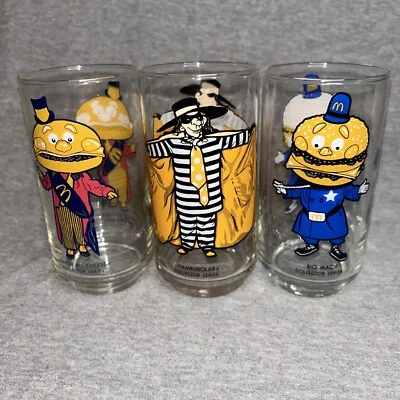 VINTAGE 1970'S McDONALDS CHARACTER COLLECTOR SERIES GLASSES - SET OF 3 (A) - Image 1 of 4