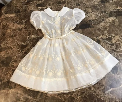 Vestido Blanco Transparente De Colección Niñas Años 50 60 1ª Comunión Flor Niña Boda Talla 5? Foto 1 de 4