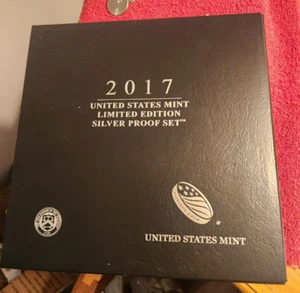 2017 s 8-piece US Mint Limited Edition Silver Proof Set - Picture 1 of 6