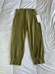 New Lululemon Align Jogger Crop NWT Size 6 BRZG Green Nulu 23” Length, Sold Out - Picture 1 of 10