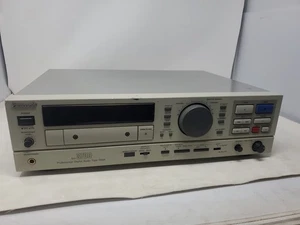 PANASONIC SV 3700 Digital Audio Tape Recorder w/pwr Cord - Powers up PARTS ONLY - Picture 1 of 14