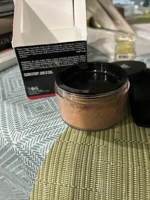 MAKE UP FOR EVER Ultra HD Setting Powder - 5.0 - 0.40 oz Sienne-Sienna - Image 1 of 3