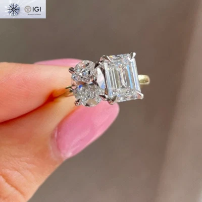3.70Tcw Oval & Emerald IGI Lab Grown Diamond Toi-Et-Moi Engagement Ring Two Tone - Image 1 of 4