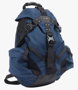 NWT Oakley Icon RC Backpack in Team Navy FOS901479 - Durable Recycled - Picture 1 of 9