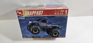 AMT ERTL BIGFOOT RACING SNAPFAST " NEW SEALED 1:32 1998 - Picture 1 of 4