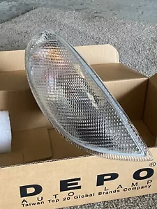 Mercedes Benz Slk 1998-2004 W170. Right Hand Corner Light Indicator Clear Driver - Picture 1 of 7