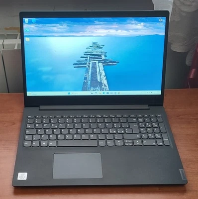 Notebook Lenovo V15-IIL Intel Core i5 Di 10a Gen. Ram 8Gb SSD 512Gb - Immagine 1 di 4