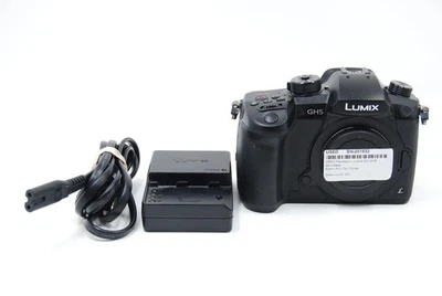 USED Panasonic Lumix DC-GH5 Mirrorless - Image 1 of 4