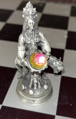 Pieza de ajedrez Fantasy of the Crystal Rani The Fair White Queen Franklin como nueva Foto 1 de 3