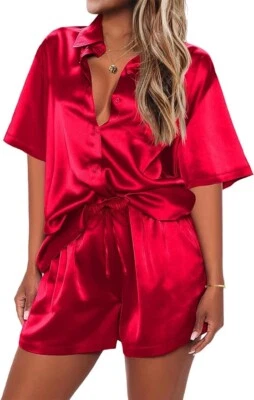Conjunto de pijama de satén de seda suave manga corta con botones rojo mediano Ekouaer para mujer Foto 1 de 3