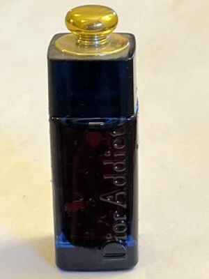 Dior Addict Christian Dior 0,17 oz/5 ml Perfume EdP Mini 1ª Fórmula 2002 LEIA - Imagem 1 de 3
