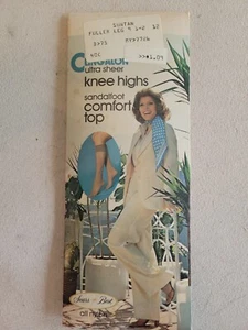 Vintage 1970's Sears Knee Highs Cling'alon Ultra Sheer Sandalfoot Comfort Top - Picture 1 of 2