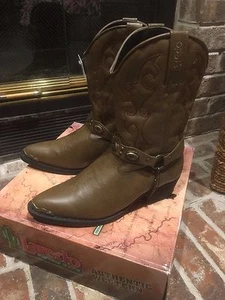 New!! Unisex 6 D - Laredo Western Boots - Harness, Metal Tips LC3210 Brown - Picture 1 of 4