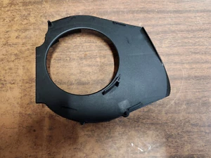 Deflector de motosierra Poulan PP4218 AV 530057868 - Imagen 1 de 3