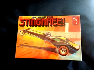 Kit modelo Stingafree Top Fuel Hemi Dragster AMT 1:25 - Imagen 1 de 3