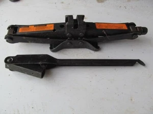 2002 03 04 05 06 Nissan Maxima Altima jack & lug wrench - Picture 1 of 1