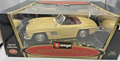 Burago 1957 Mercedes Benz 300 SL Roadster Cream 1/18 Scale Diecast Model Car - Image 1 of 4