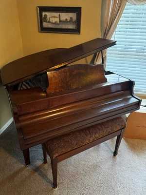 Used Wurlitzer Baby Grand Piano (1940-1941)  - Image 1 of 3