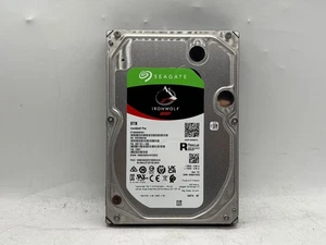 Seagate IronWolf Pro 3.5" 8TB NAS Internal Hard Drive ST8000NE001 - Afbeelding 1 van 8