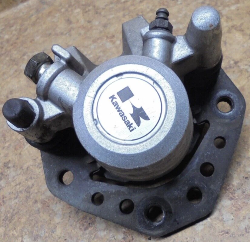 Pinza de freno de disco delantera derecha Kawasaki Vulcan VN750 VN 750 A 1986 86 Foto 1 de 2