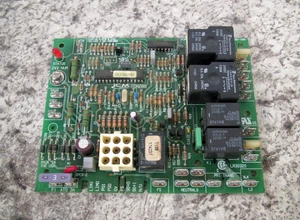 ICM ICM280 / Goodman B18099-13 B1809913 B1809913S Furnace Control Circuit Board - Picture 1 of 3